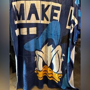 Donald Duck Blanket blue and white